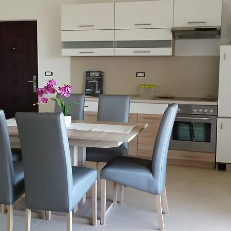 Marina Apartment